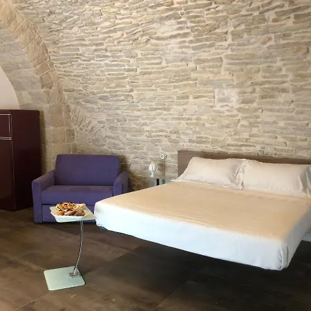 Mc 1640 3* Quasani